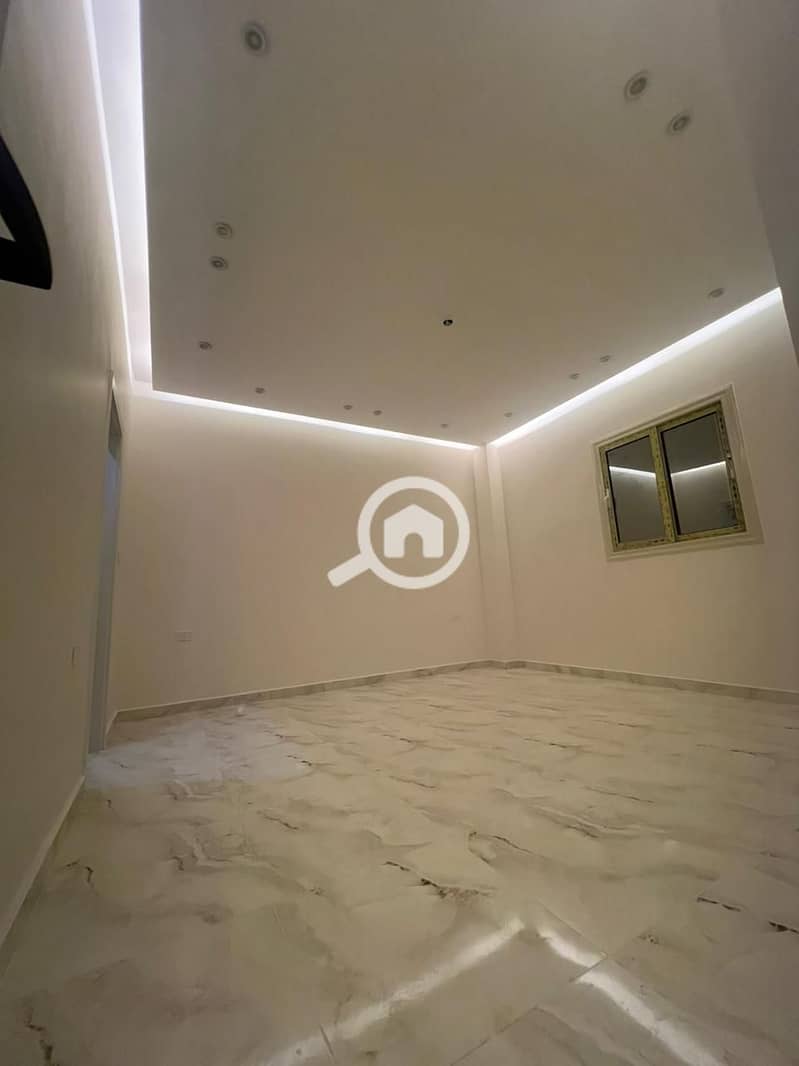 11 e7cfa896-0ef7-44ba-a4de-7665d719578b. jpg