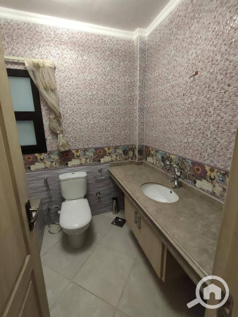 28 WhatsApp Image 2025-11-30 at 4.52. 43 PM (4). jpeg