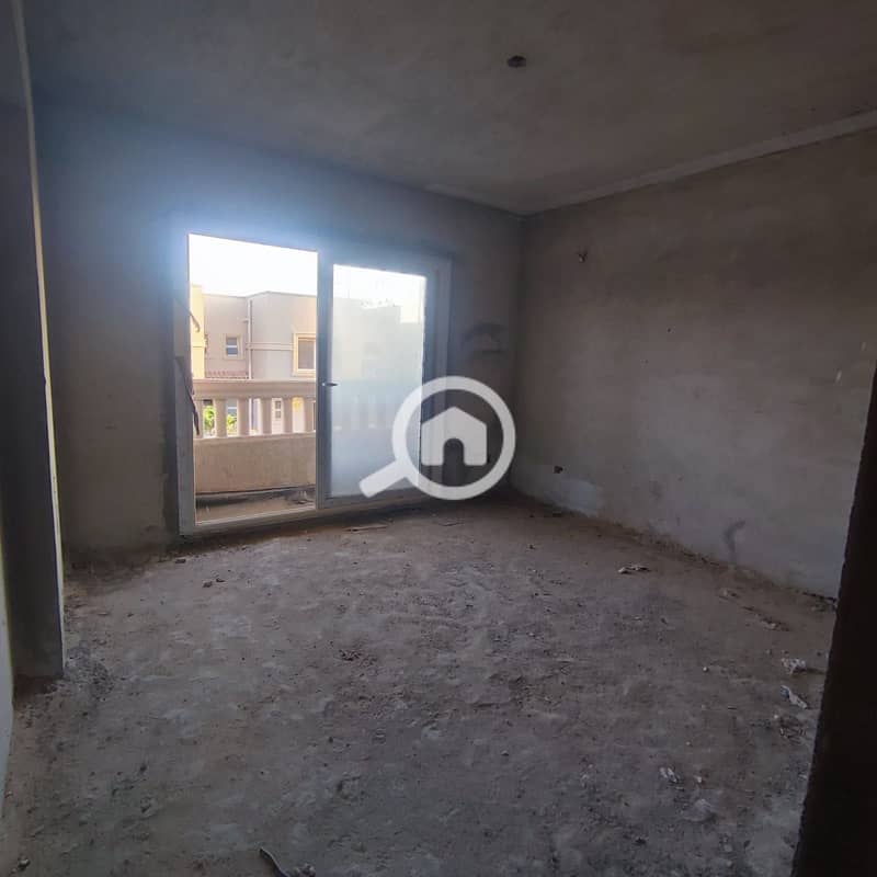 21 WhatsApp Image 2025-12-06 at 11.01. 44 AM (3). jpeg