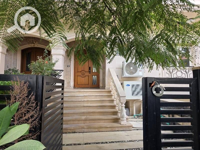 2 ed144eca-a645-4e3e-904b-13e60e5749b9. jpg