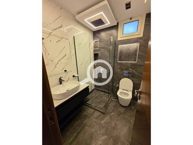 10 4bcfaa0d-770a-486f-977c-515d2e104670. jpg