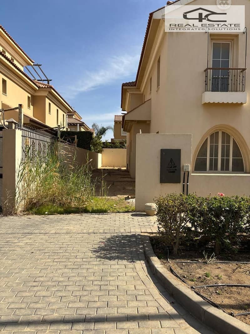 11 WhatsApp Image 2025-11-10 at 00.48. 01. jpeg