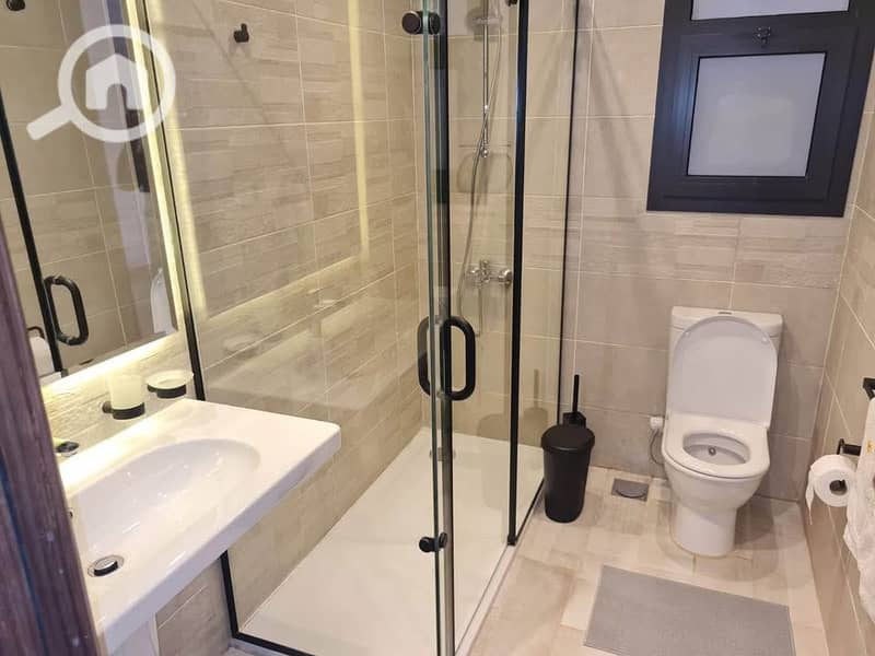 7 WhatsApp Image 2025-11-26 at 1.51. 45 PM (2). jpeg