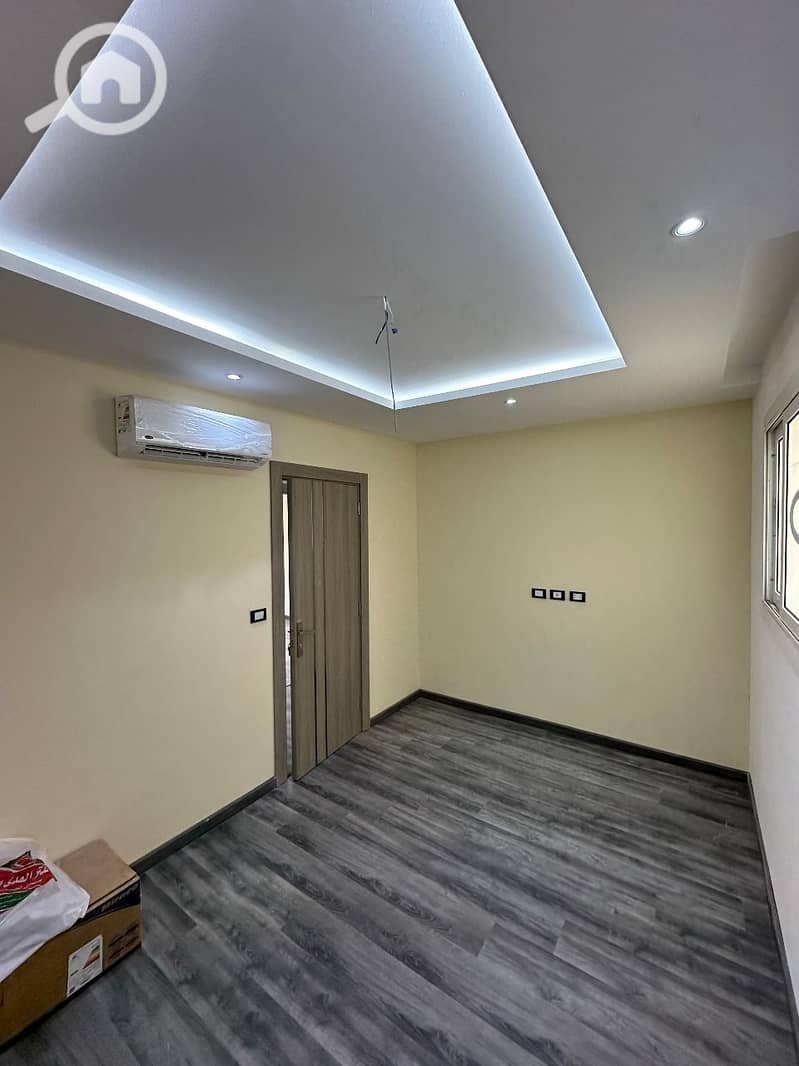 14 WhatsApp Image 2025-10-19 at 3.38. 02 PM (1). jpeg