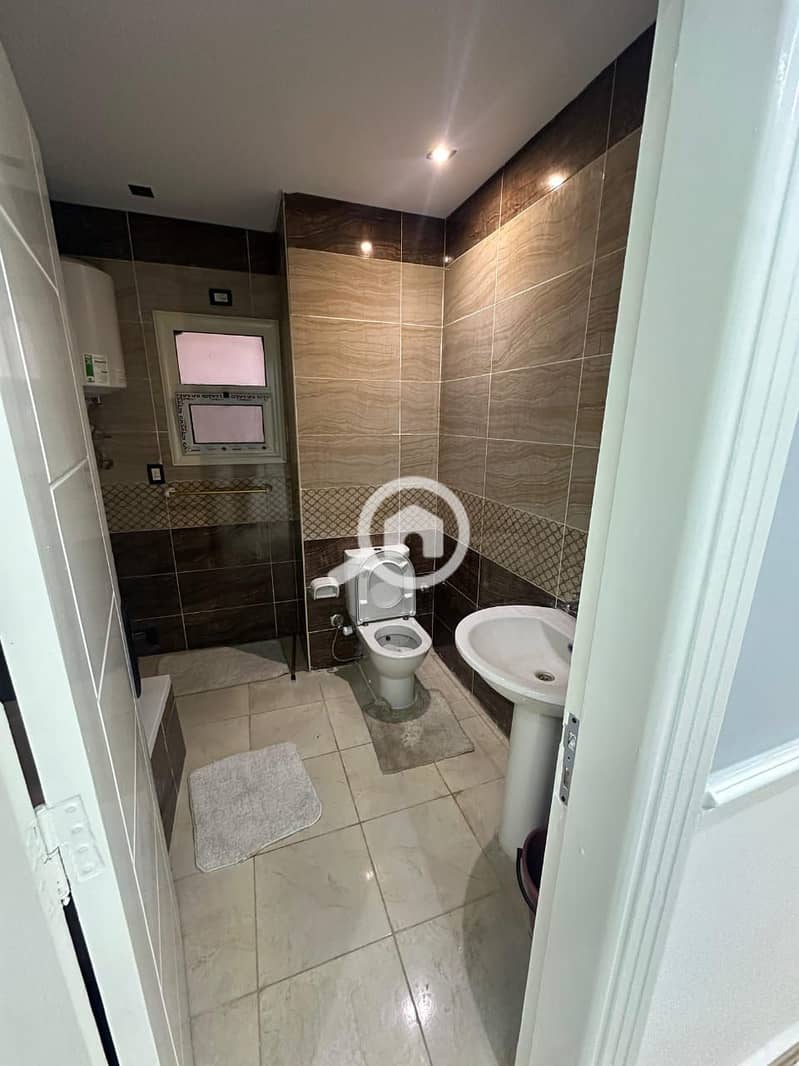 10 IMG-20251126-WA0194. jpg