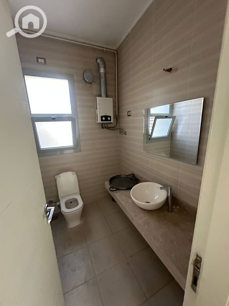 10 WhatsApp Image 2025-12-06 at 2.20. 05 PM (1). jpeg