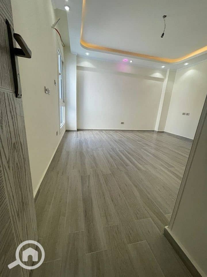 9 WhatsApp Image 2025-10-15 at 12.30. 15 PM. jpeg