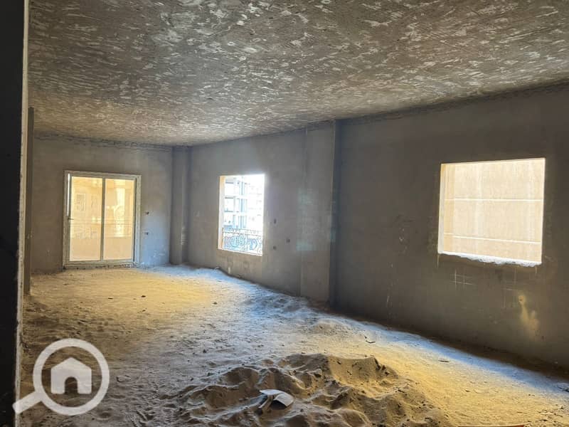 2 09610f80-f93c-4220-9e1d-43181a9fe7cc. jpeg