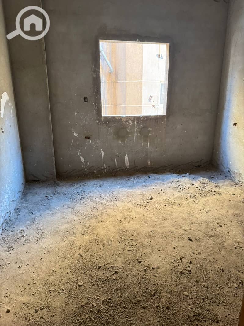 6 b57cbf76-c350-4269-b7c6-7a5f3add850c. jpeg