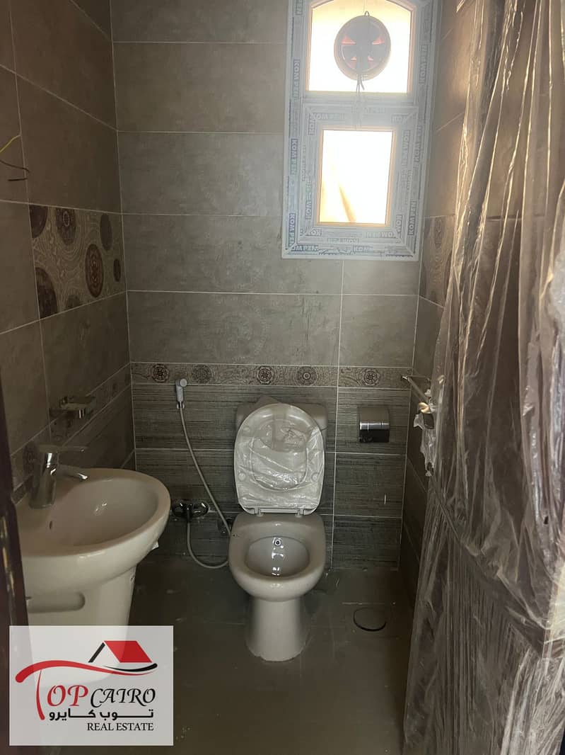 7 WhatsApp Image 2025-12-06 at 2.51. 01 PM. jpeg