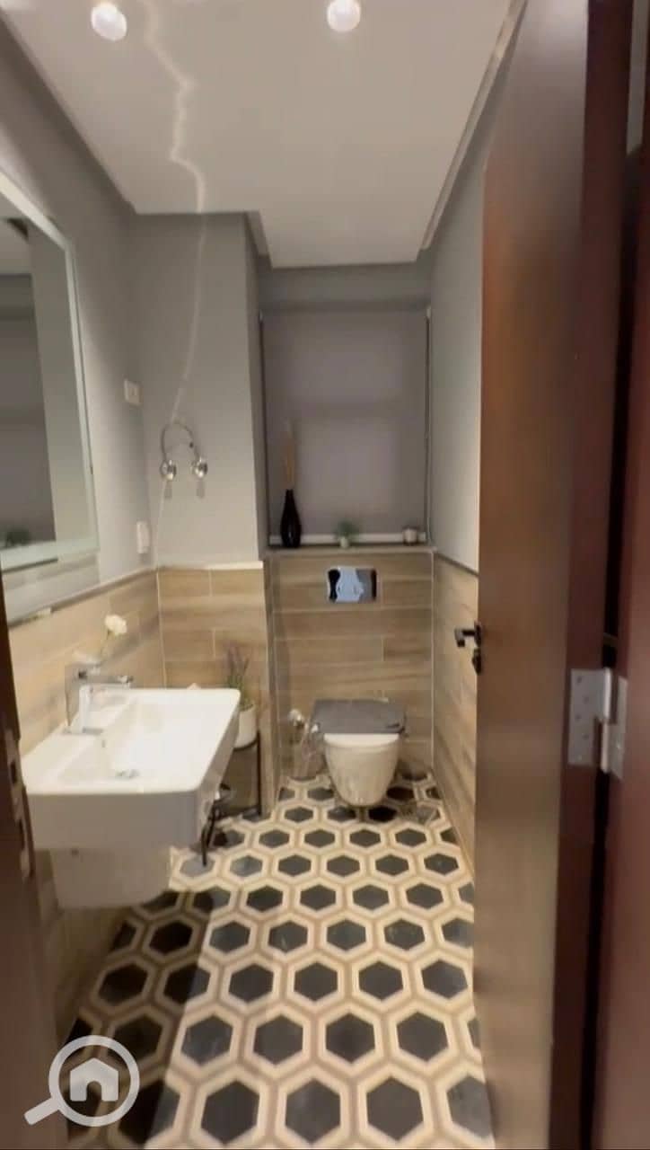 9 WhatsApp Image 2025-12-06 at 1.54. 14 PM (1). jpeg