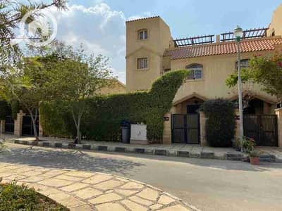 فیلا 5 غرف نوم للايجار في مدينتي، القاهرة - IMG-20251206-WA0178. jpg