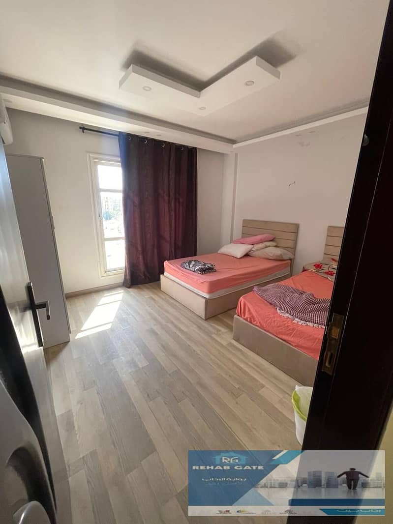 6 8f5ab157-5471-4959-8bc1-b9539480b534. jpeg