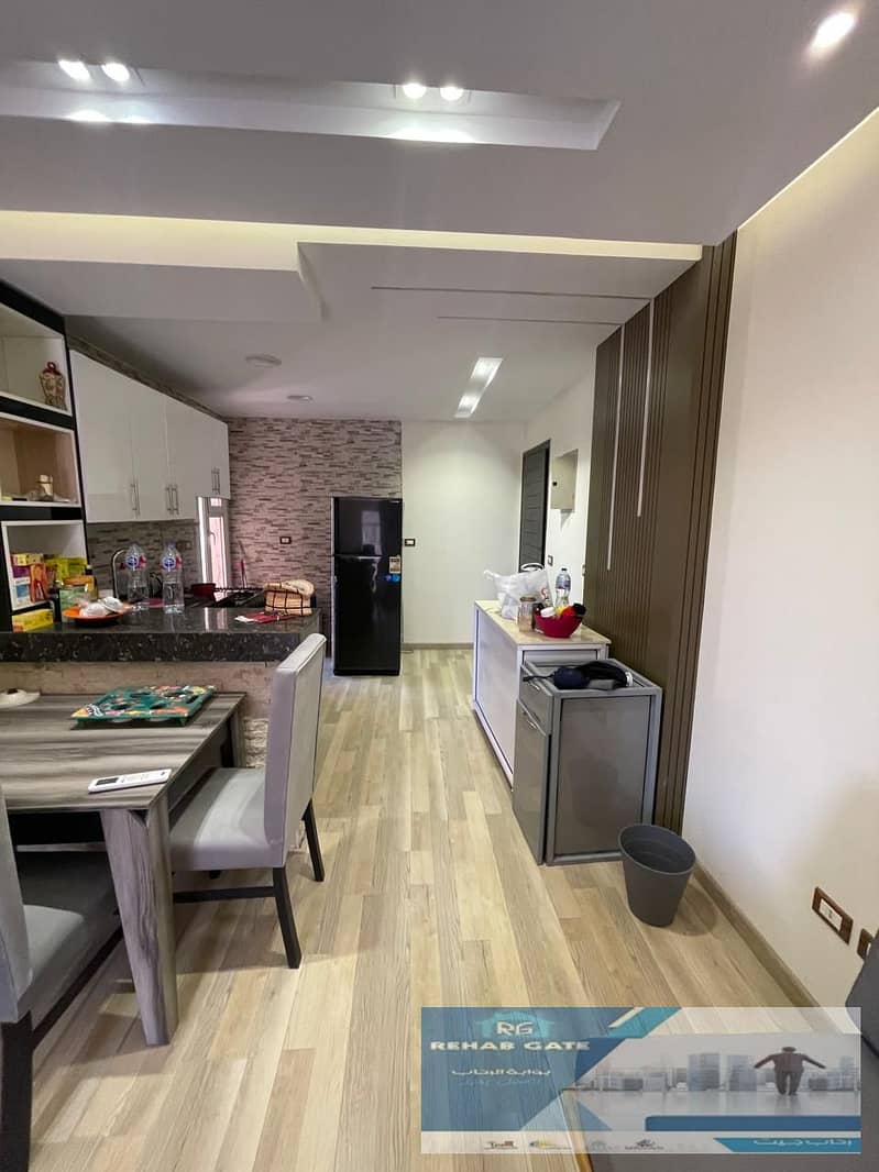 8 9f5ea610-f145-43f2-97fc-420b7326ed94. jpeg