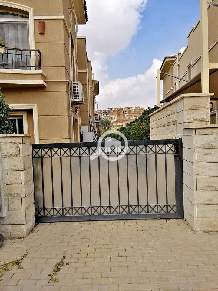 7 382738898_2716296981892357_7015975876543866299_n. jpg