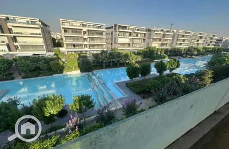 9 8367615-05b42o. jpg