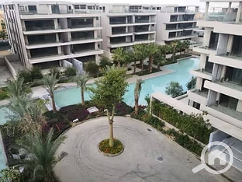 14 e32222_3f5125560d864fb2ab952904b5a12799~mv2. jpg