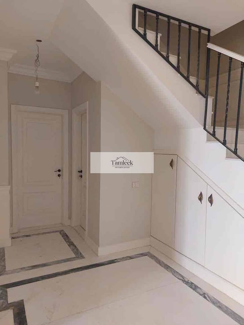 3 d1eb64e8-8b8b-44d4-a408-28d0d5ea680c. jpg