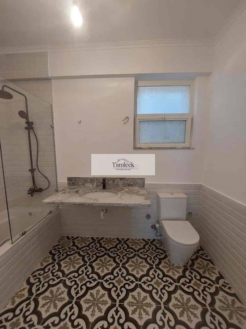 6 ba0dfc2a-2a0d-44e4-982c-bcdca8a32fe2. jpg