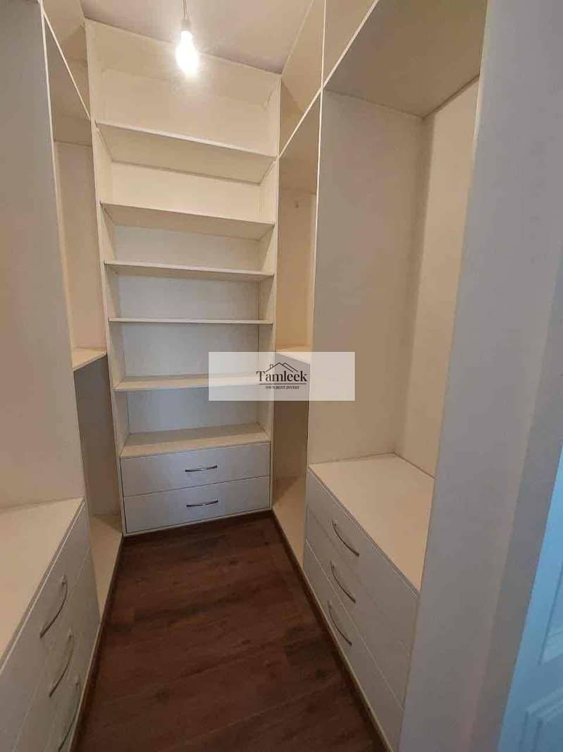 7 5f5955f8-287f-4469-a94c-9d4c0fe2d18a. jpg