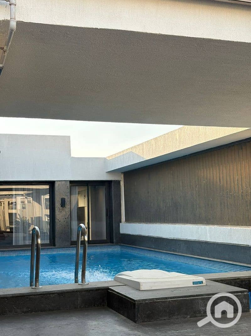 2 8f921df3-0c3c-4f5e-9db8-1a41c9f165f2. jfif. jpg