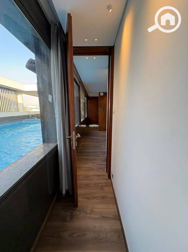 4 5e89b01e-18a3-4ebd-bd64-b0bb48cbd5a6. jfif. jpg