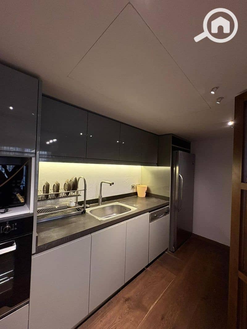 9 6435ebbb-74da-4520-a816-d0d354c4f108. jfif. jpg