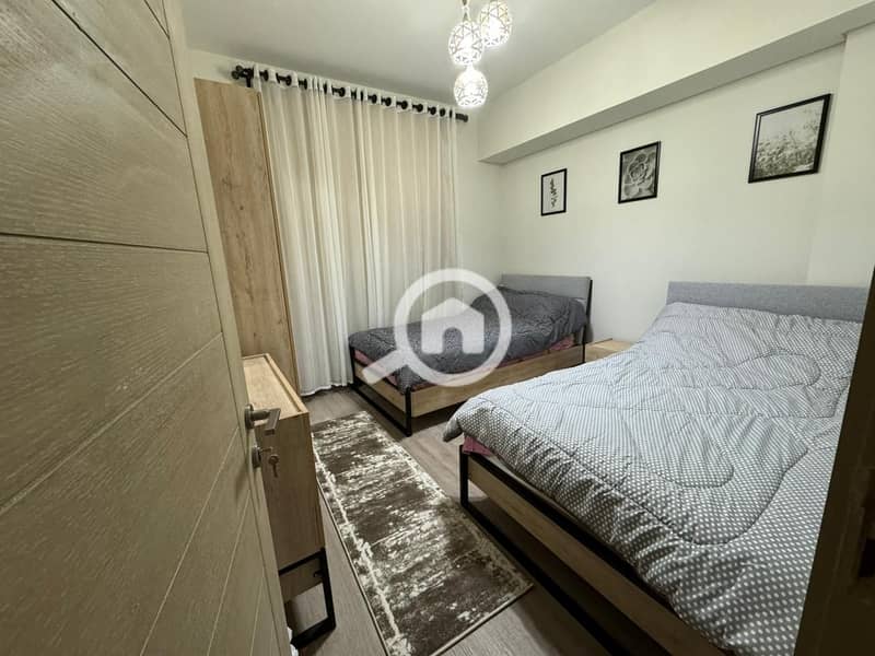 3 WhatsApp Image 2025-12-04 at 15.48. 22_97d5528a. jpg