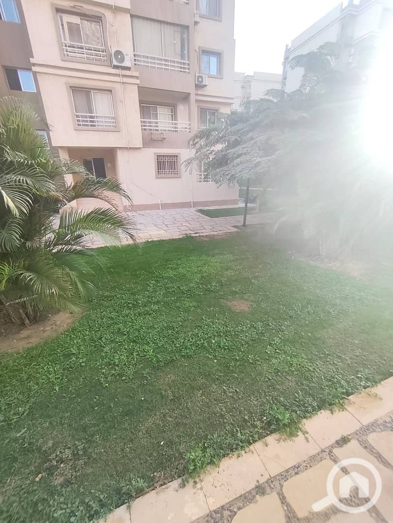 3 7f9bcbc1-6182-4eba-b9a4-5f177c531a38. jpg