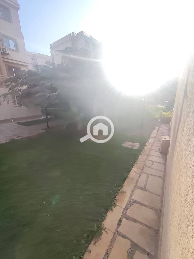 9 570b368f-2388-4aa2-b8af-3b7f7b479904. jpg