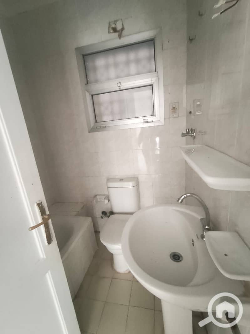 13 c7878f30-6c74-472f-92d7-784549fc5e28. jpg