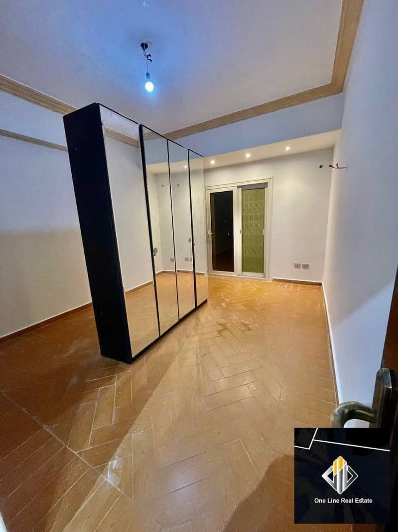 c4013940-6719-4721-934d-ef37a9bc20b2. jpeg