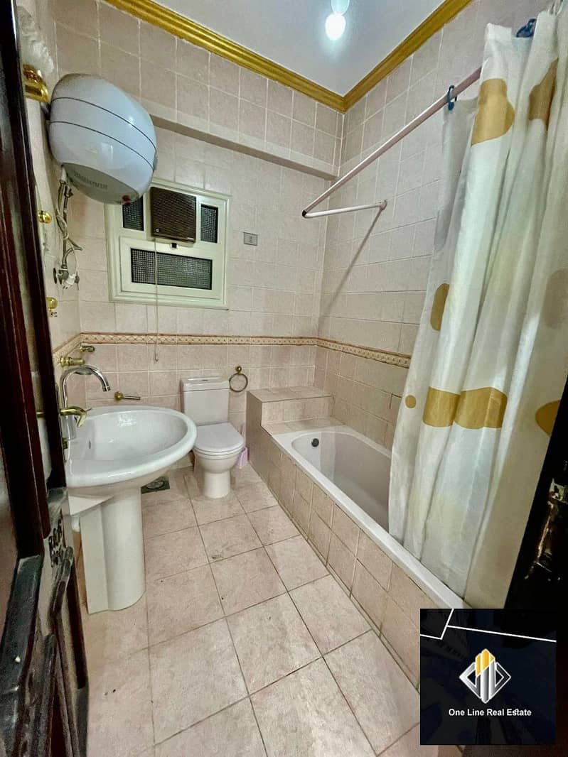 10 6531924d-1ae8-47f4-b362-79ad568edf6b. jpeg