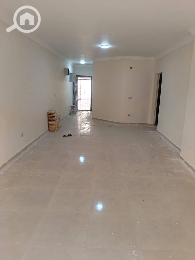 2 e70fec7e-6122-4f33-b38b-3d7c41198509. jpg