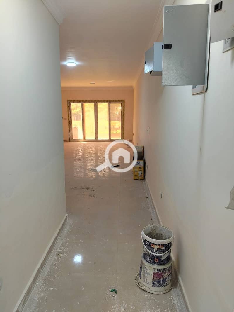 5 d64996e4-7b30-460a-8c63-57689f26bc1d. jpg