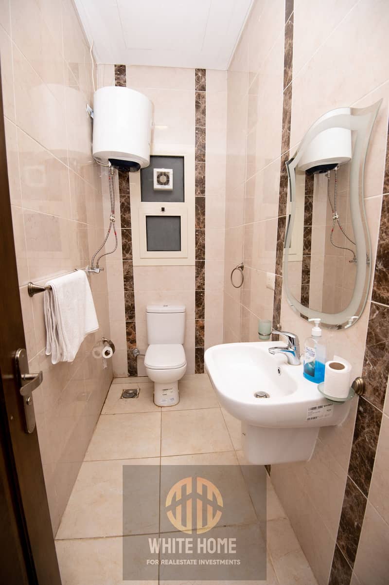 7 8a705790-10ad-42af-a76a-2f9bab992e09. jpeg