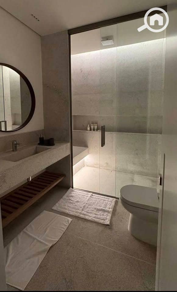 6 570845663_829408966144616_4167725341611428171_n. jpg