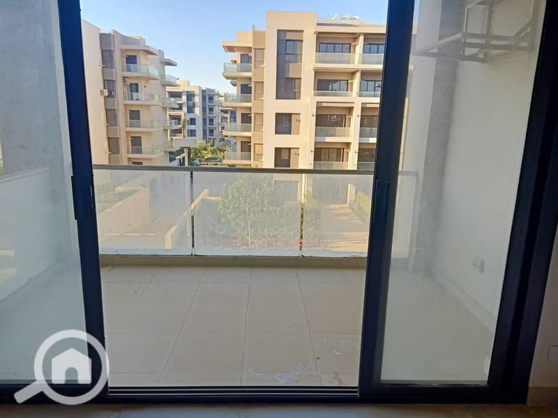 7 a3db31e9-c04a-482b-ba7e-02d2f71bd6b4. jpeg