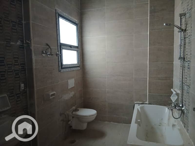 9 d0d60928-1102-4962-9aa4-d17378e81107. jpg