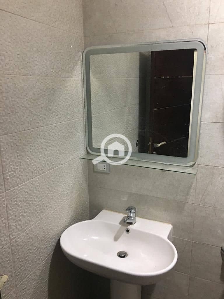 10 WhatsApp Image 2025-12-05 at 5.45. 08 PM (1). jpeg