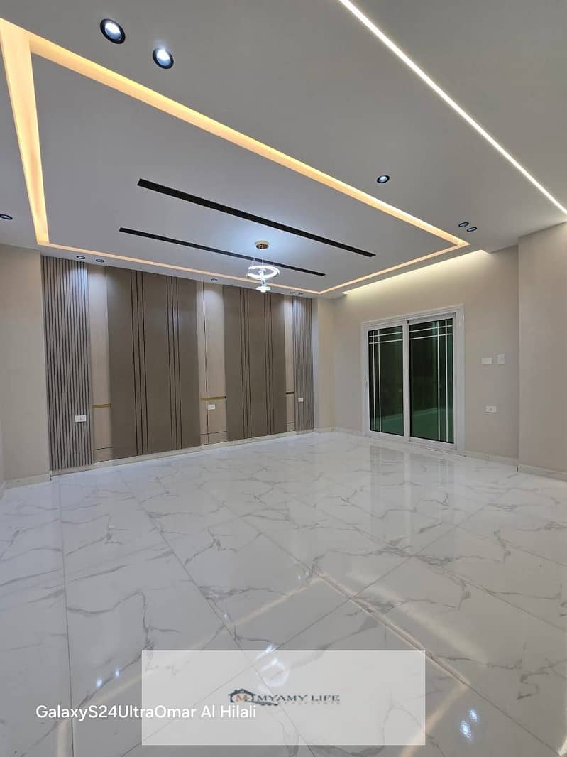 15 WhatsApp Image 2025-12-03 at 9.33. 51 PM (1). jpeg