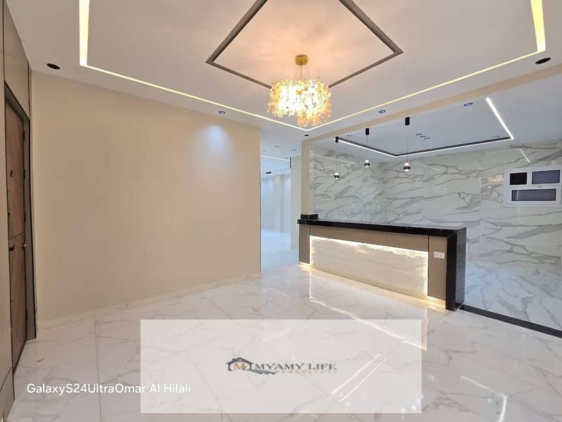 19 WhatsApp Image 2025-12-03 at 9.33. 52 PM. jpeg