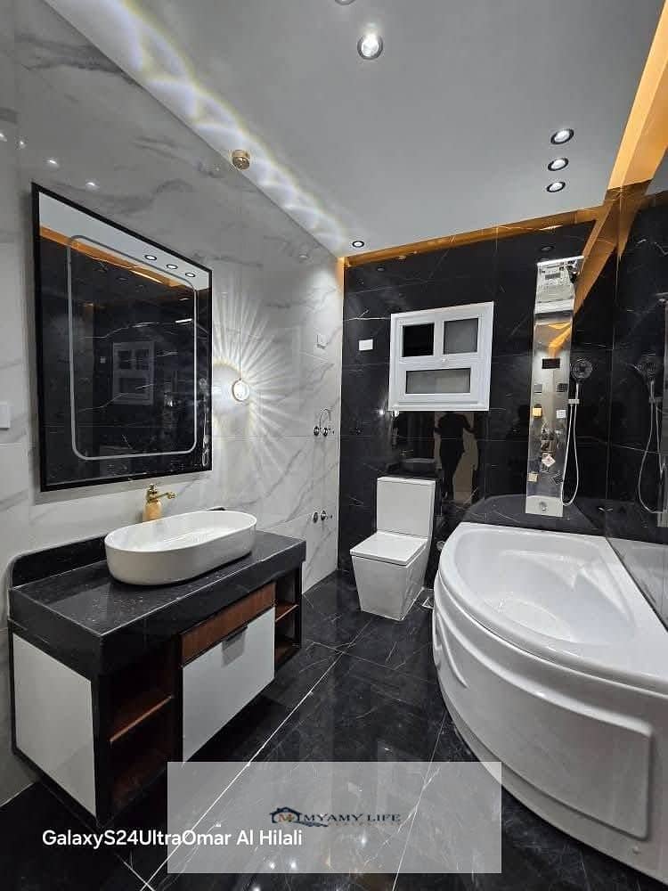 24 WhatsApp Image 2025-12-03 at 9.33. 54 PM (2). jpeg