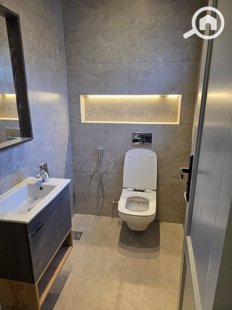 9 47ee3e79-63be-4b68-88cd-806f57e14608. jpeg