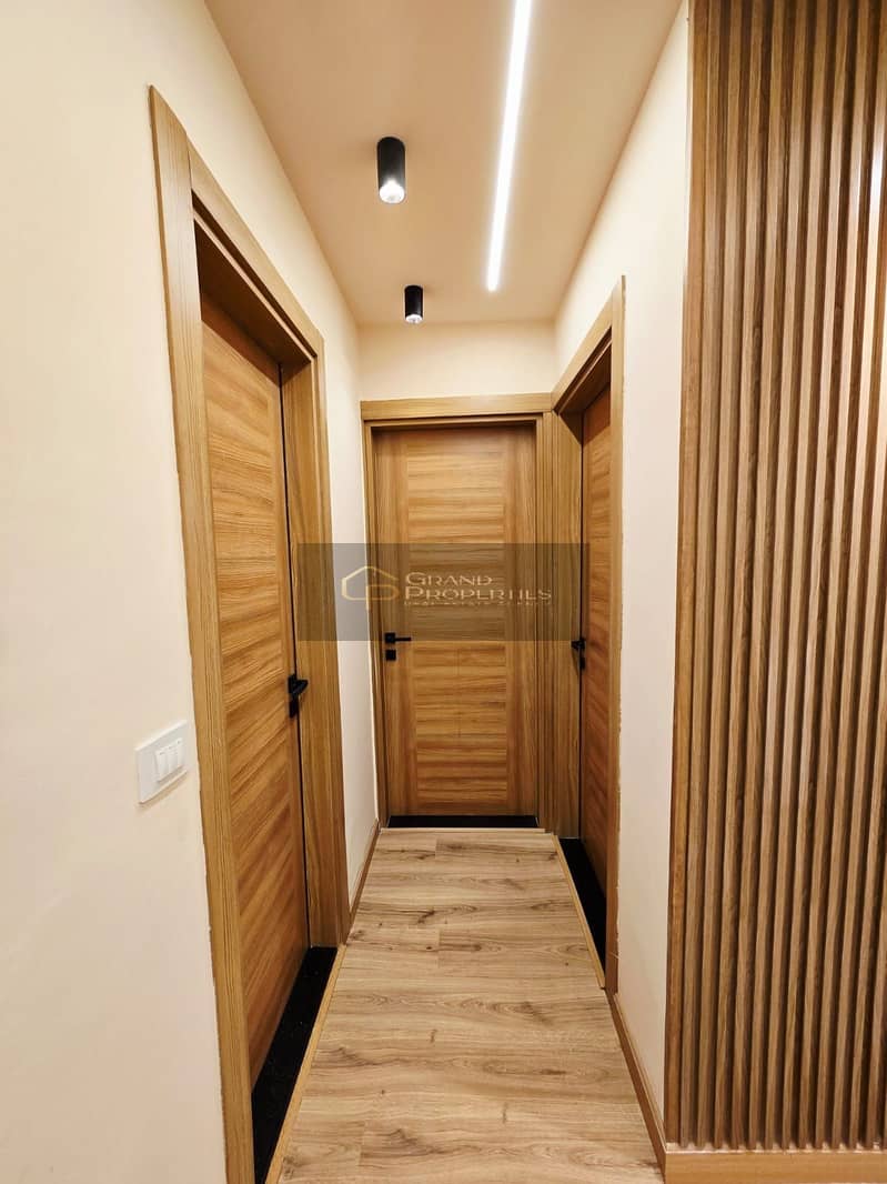 7 670fce9e-19cd-42f5-a13b-9ba8b980398a. jpg