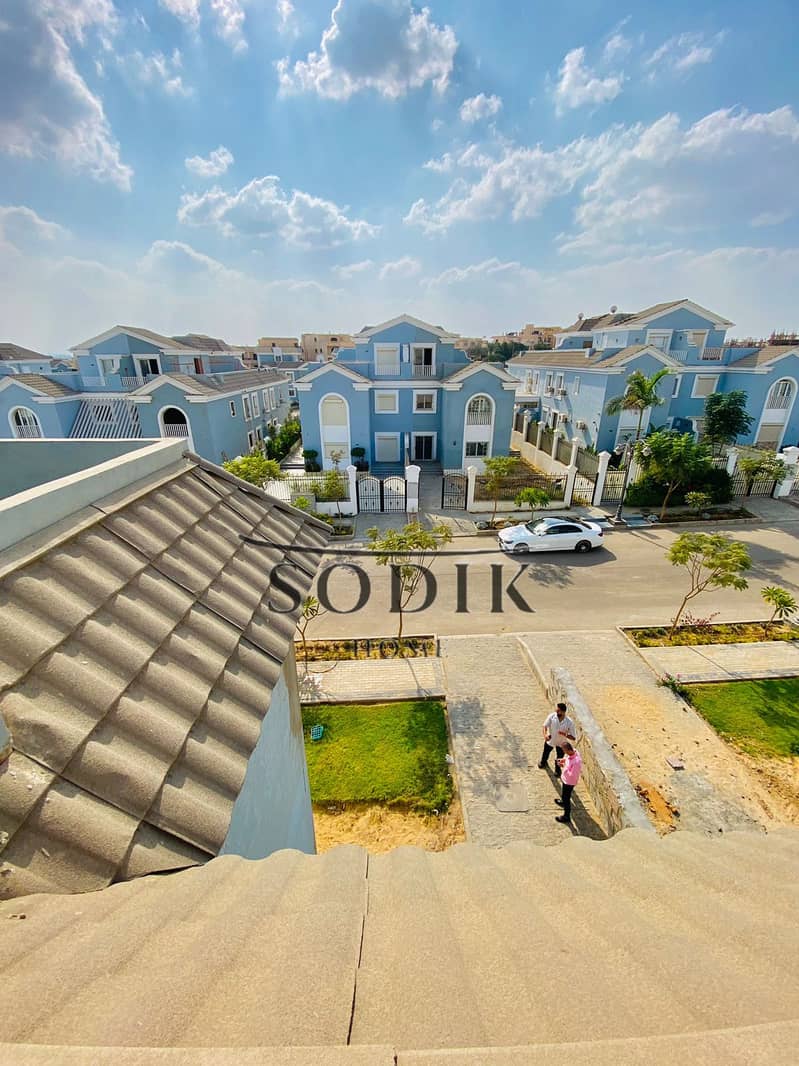 5 WhatsApp Image 2025-11-08 at 1.42. 01 PM (1). jpeg