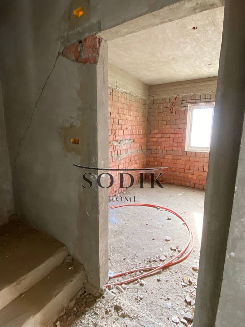 16 WhatsApp Image 2025-11-08 at 1.42. 26 PM (1). jpeg