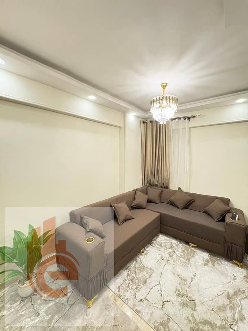 8 9cfef17a-e0ea-4fd1-a2a4-71c67dc65c98. jpg