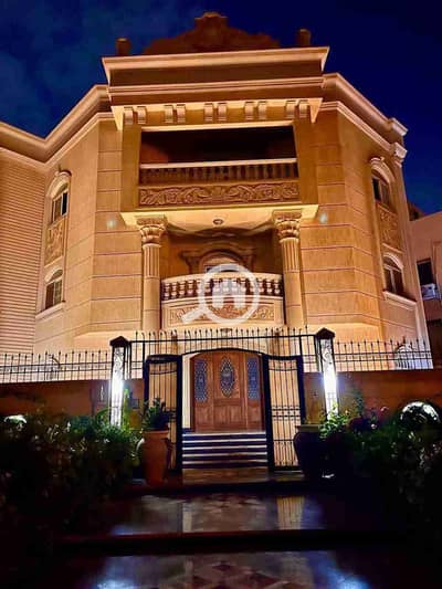 فیلا 10 غرف نوم للبيع في 6 أكتوبر، الجيزة - FB_IMG_1765029274957. jpg