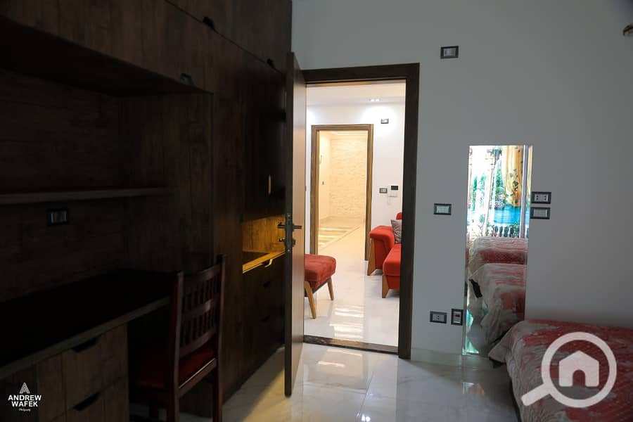 5 WhatsApp Image 2025-12-06 at 4.04. 07 PM (1). jpeg